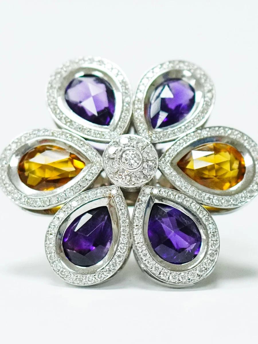 Nhẫn Kim Cương Vàng 18K PNJ First Diamond